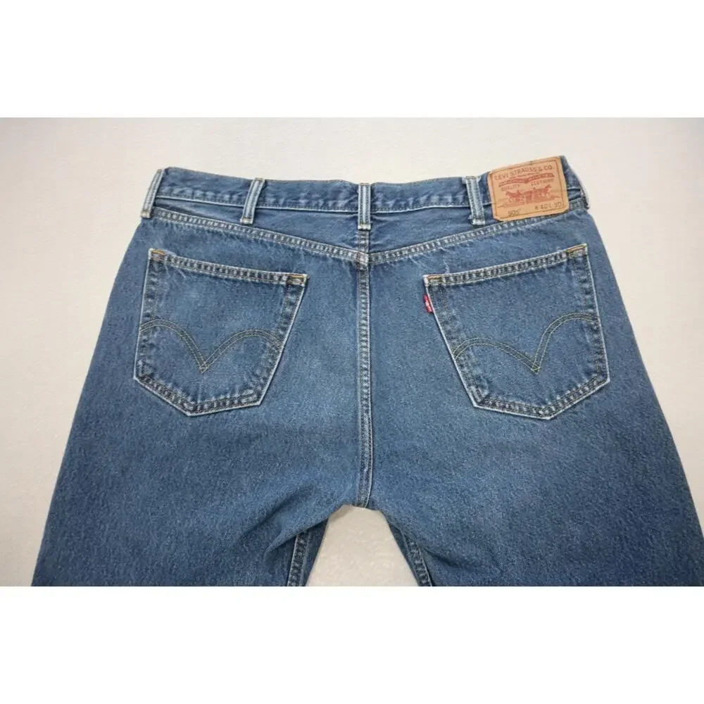 Levis while inseam