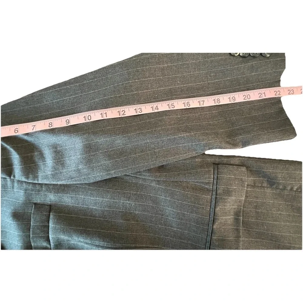 Lauren Ralph Lauren measurements shoulder
