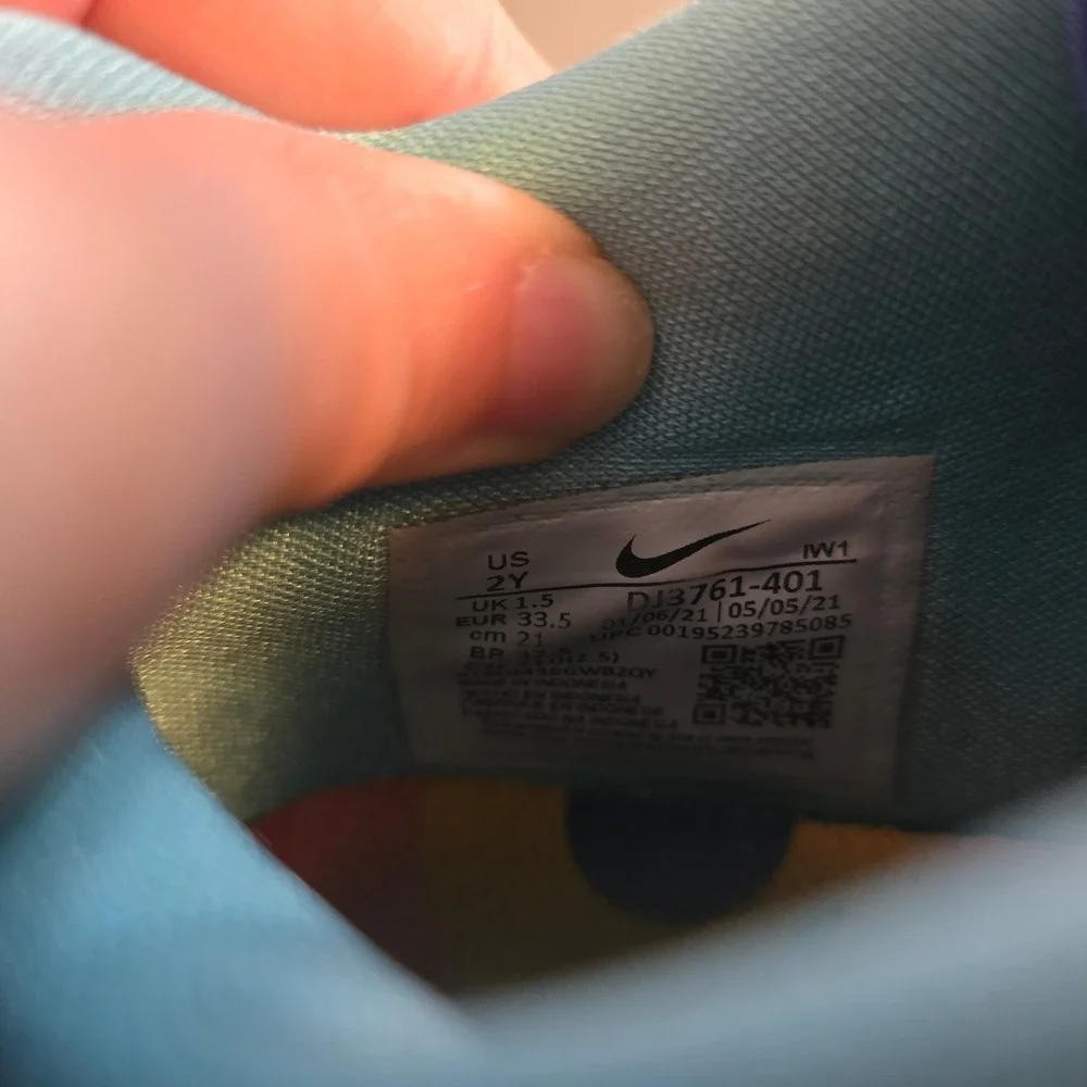 Nike lebron 18