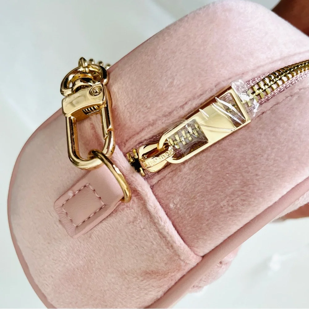 Tom Ford zip bag