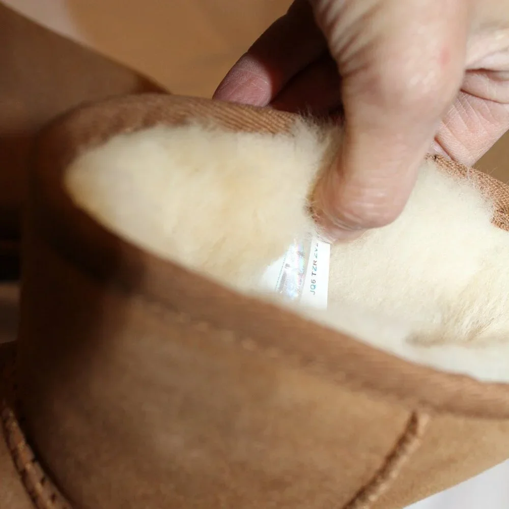 UGG classic mini