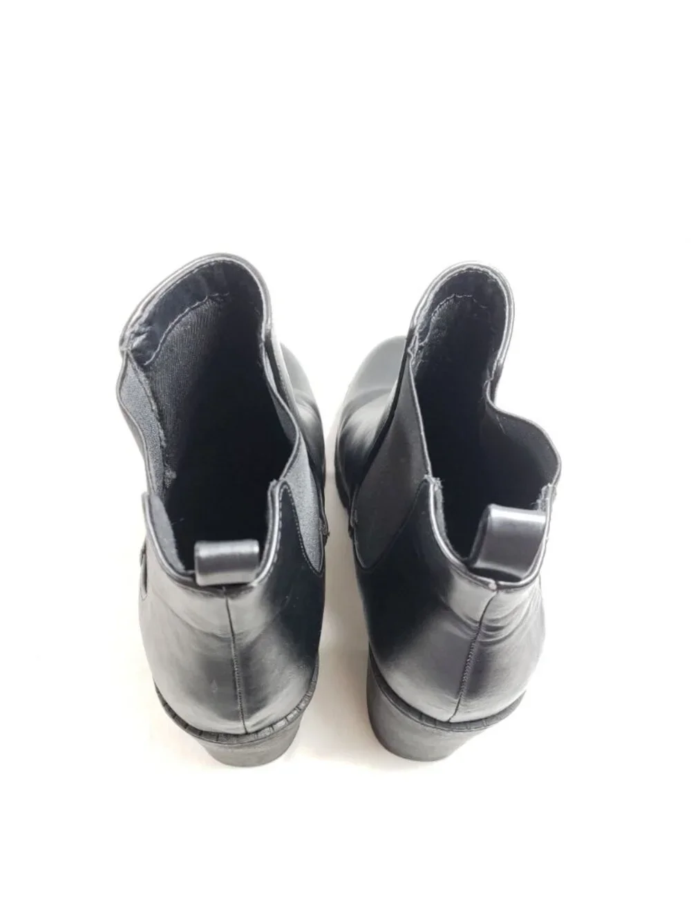 Clove these stylish