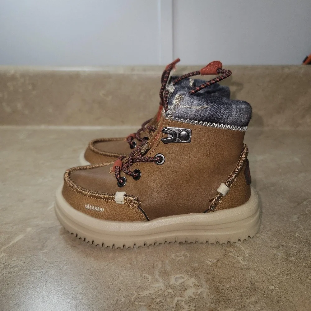 Hey Dude brand hey
