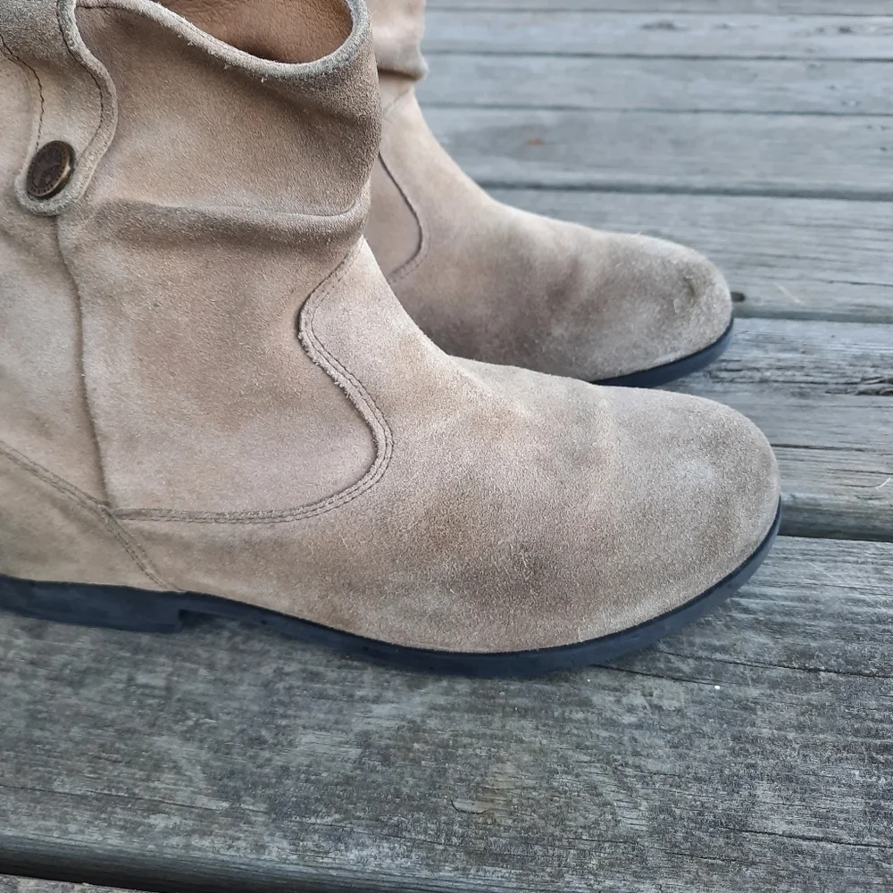 Birkenstock Sarnia beige suede leather slouch ankle boots size 9-9.5/EU 40