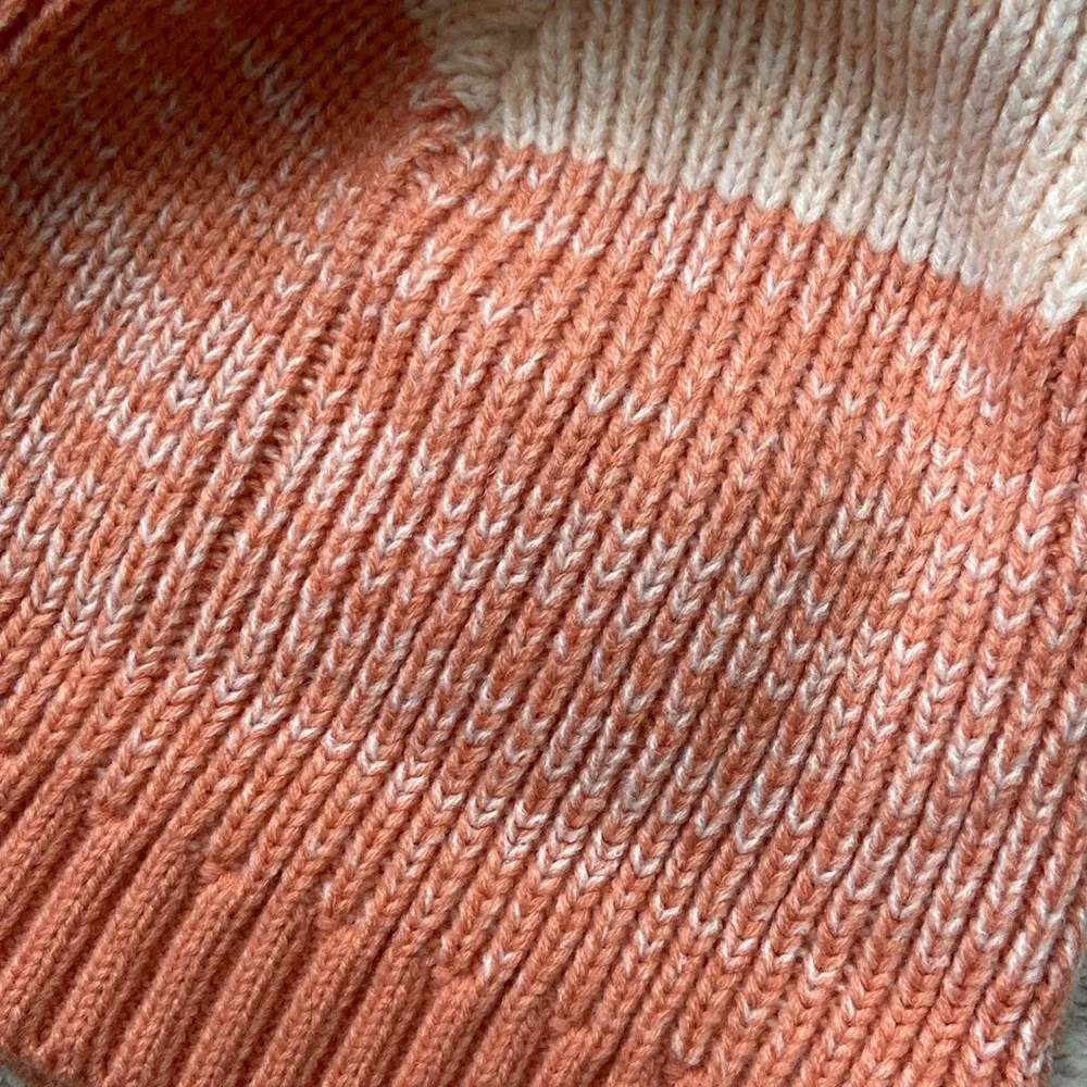 Orange peach white ombré knit beanie hat OS feminine pastel softgirl Barbiecore
