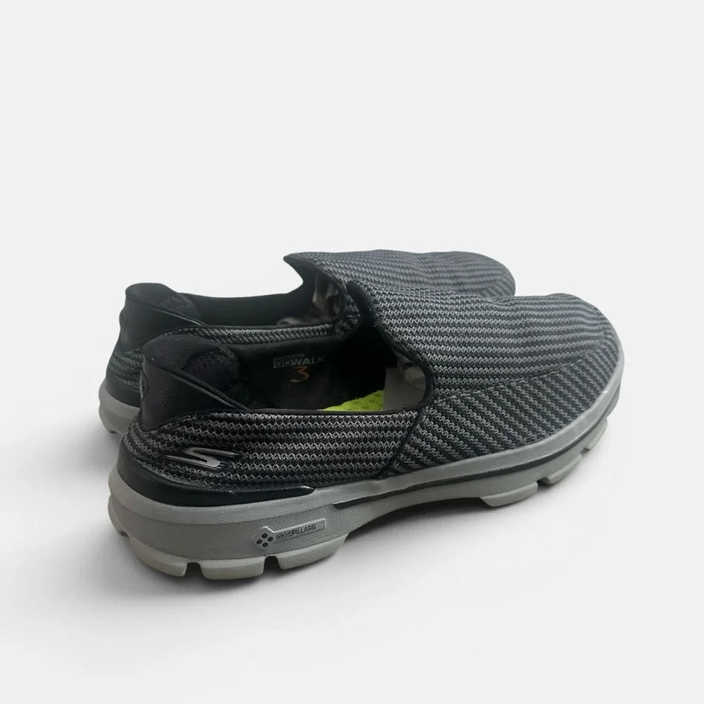Skechers full tread