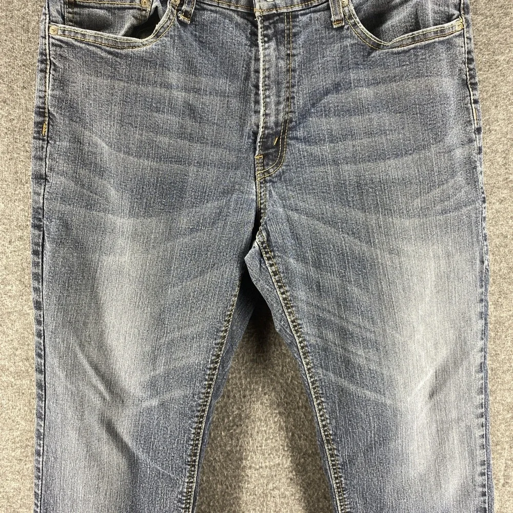 Levis size tag