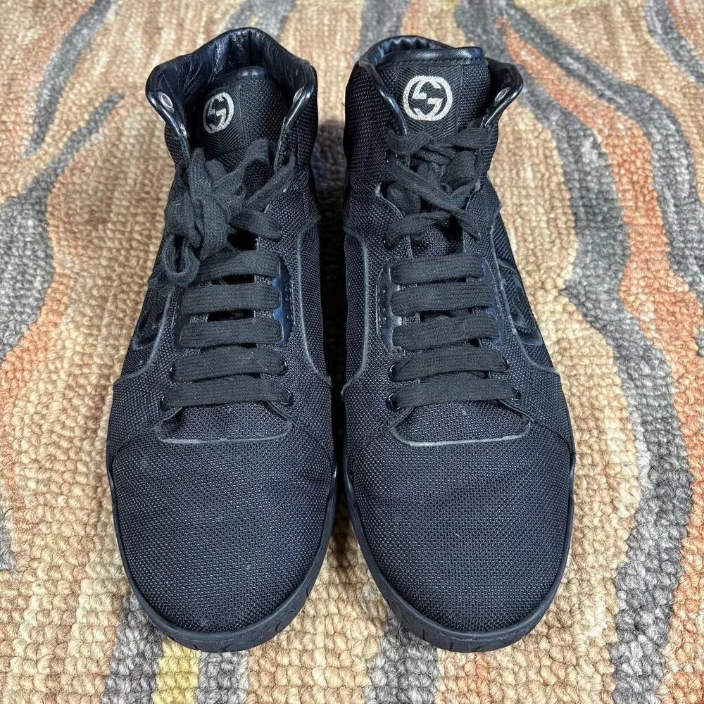 Gucci item preowned