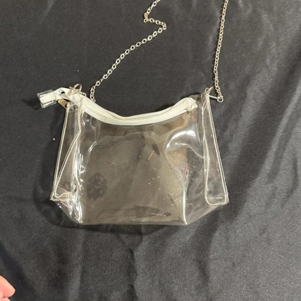 Clear shoulder bag with chain strap‎
