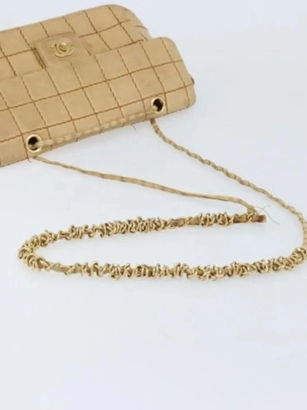 CHANEL brand	chanel color	beige