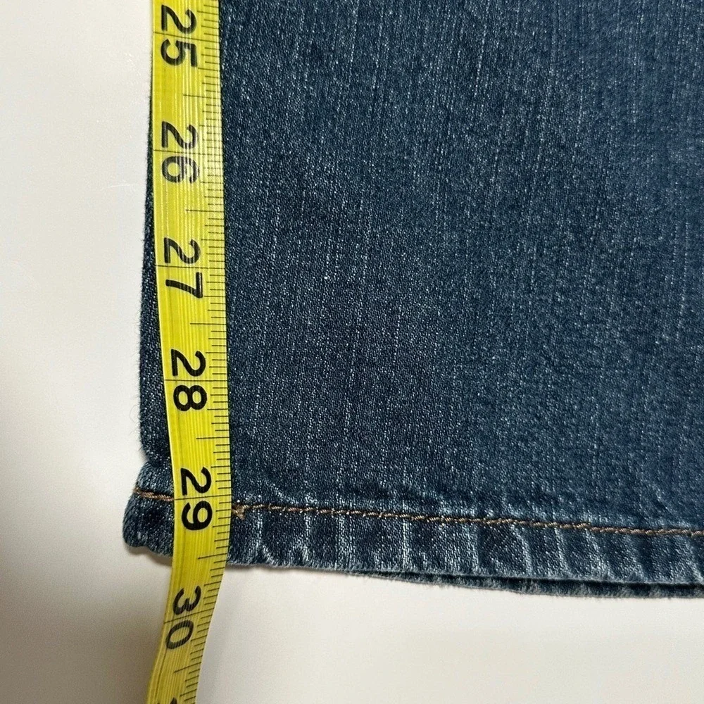 Levis comfortable stylish