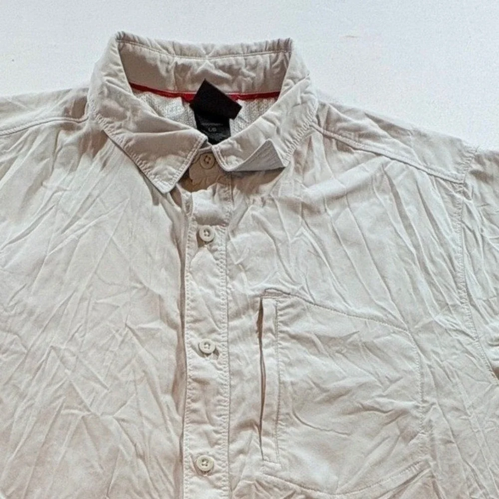 The North Face key lining tan