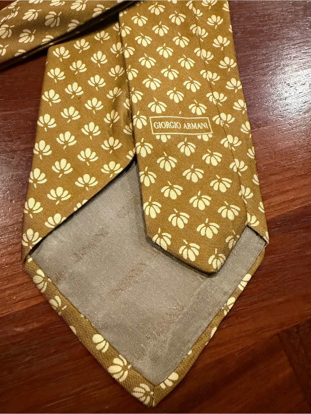 Giorgio Armani vintage armani