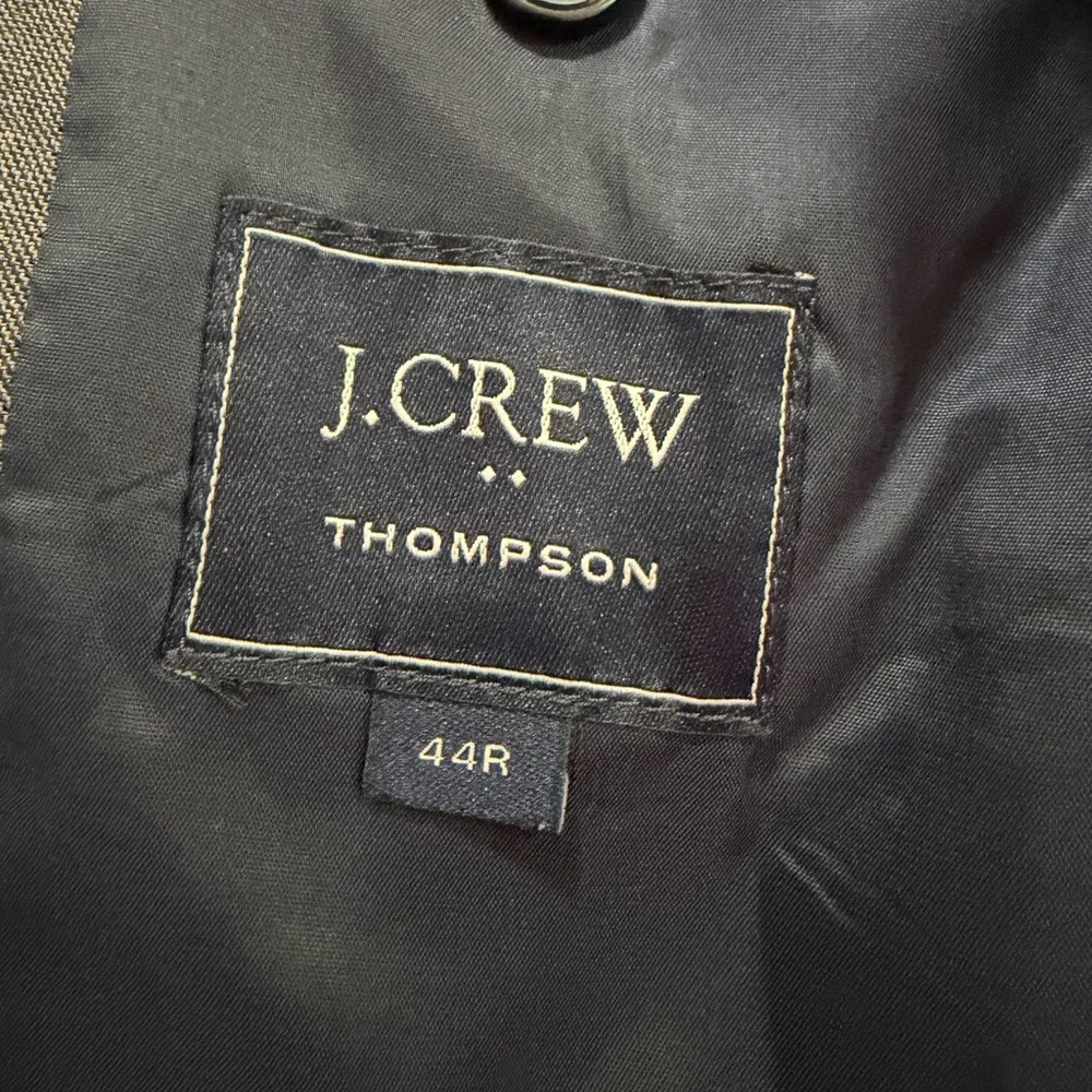 J. Crew 44r pit