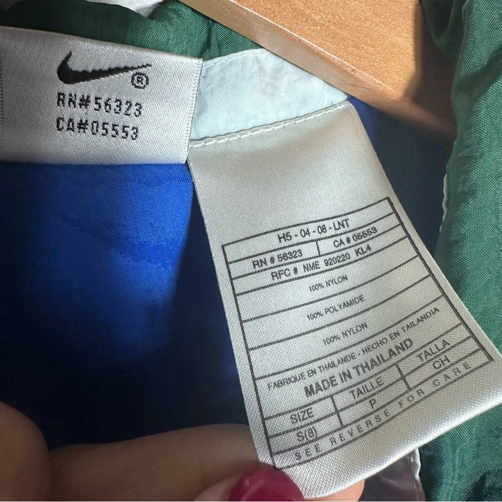 90s Vintage Nike Kids Blue and Green Colorblock windbreaker jacket