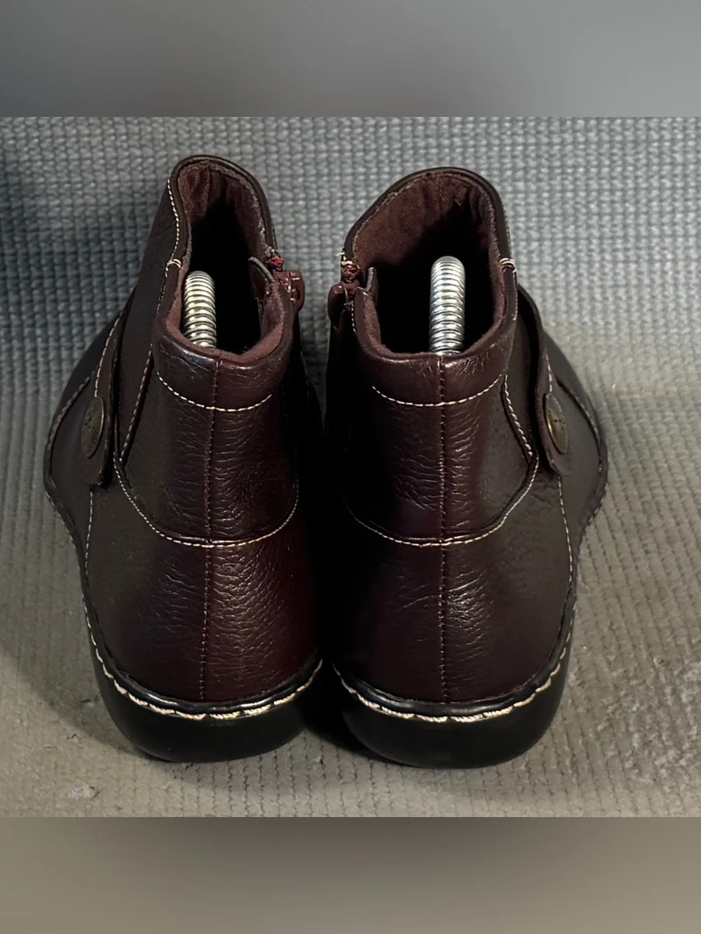 Clarks ashland pine