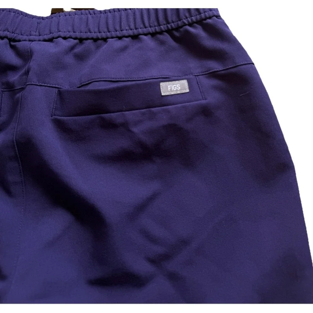 Figs tansen purple