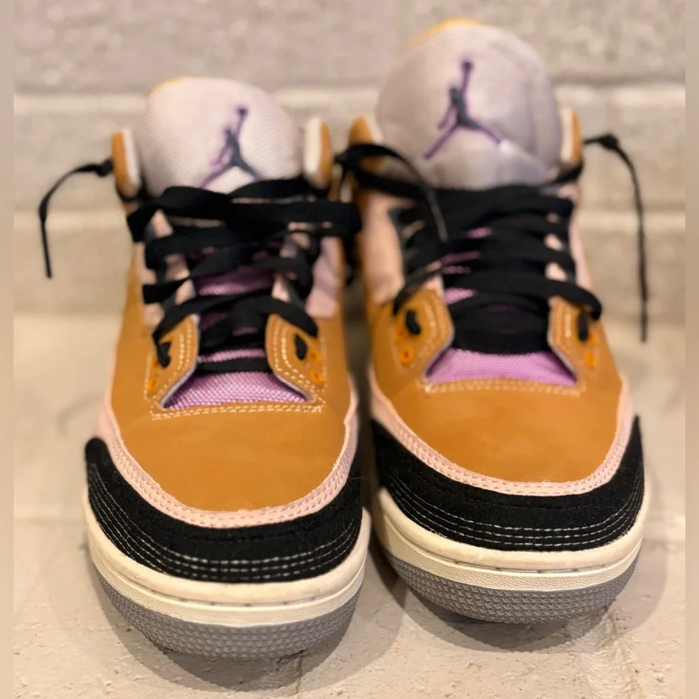 Jordan gently worn