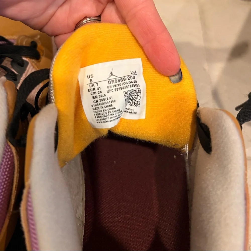 Jordan gently worn