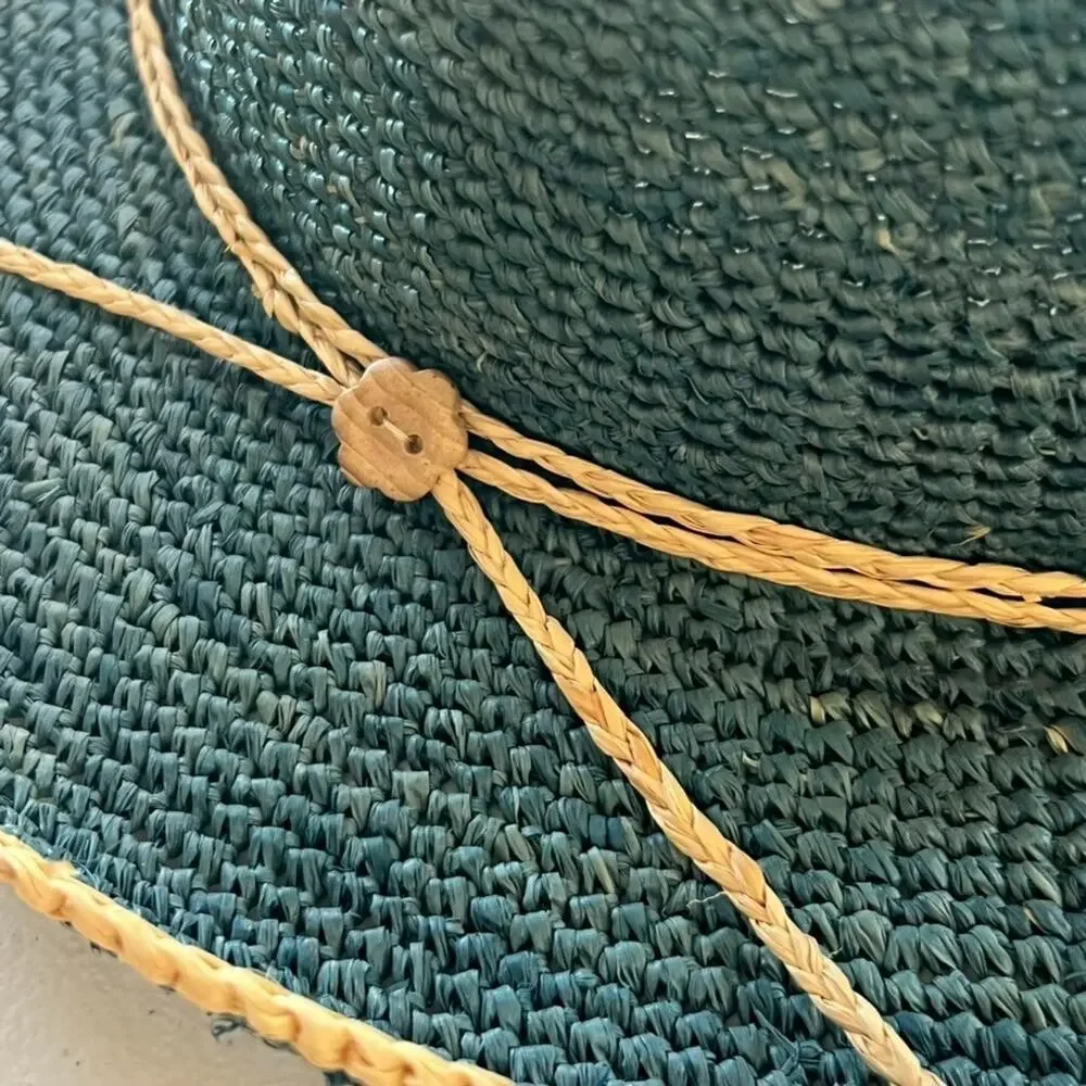 Unbranded sunwear straw