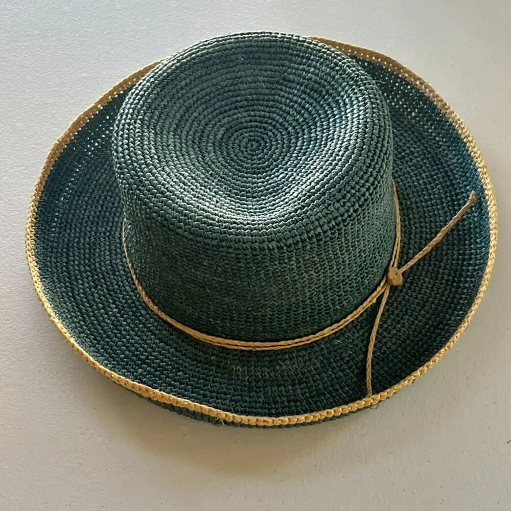 Unbranded sunwear straw