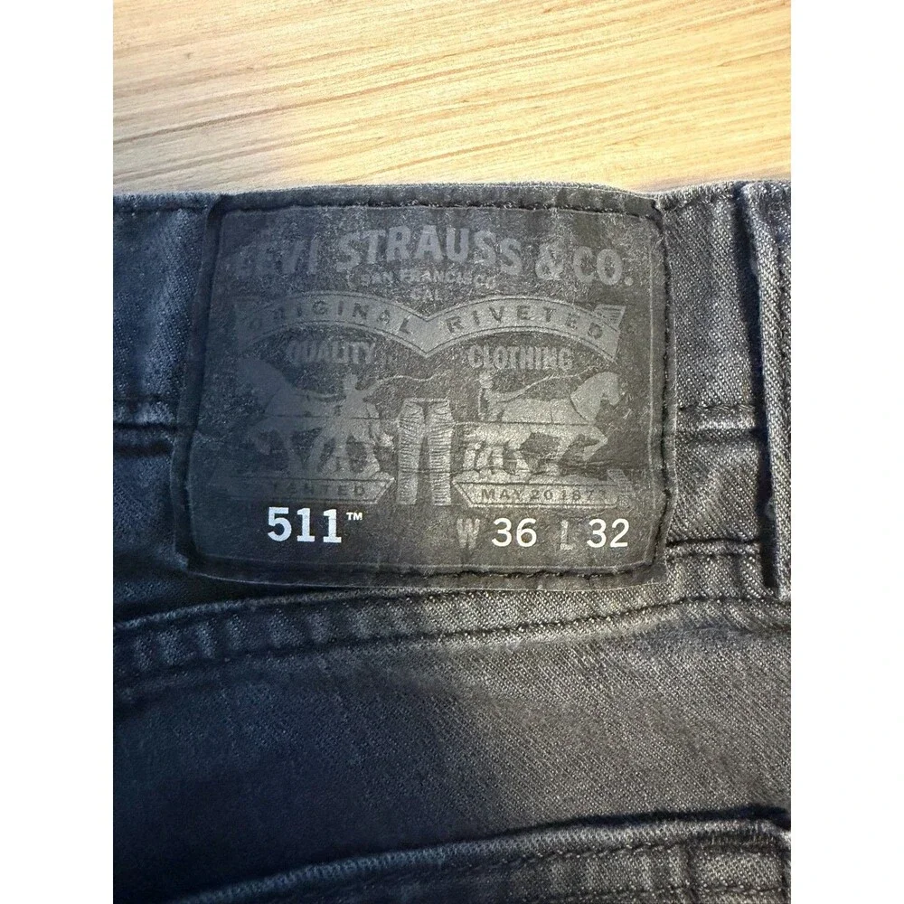Levis levis 511