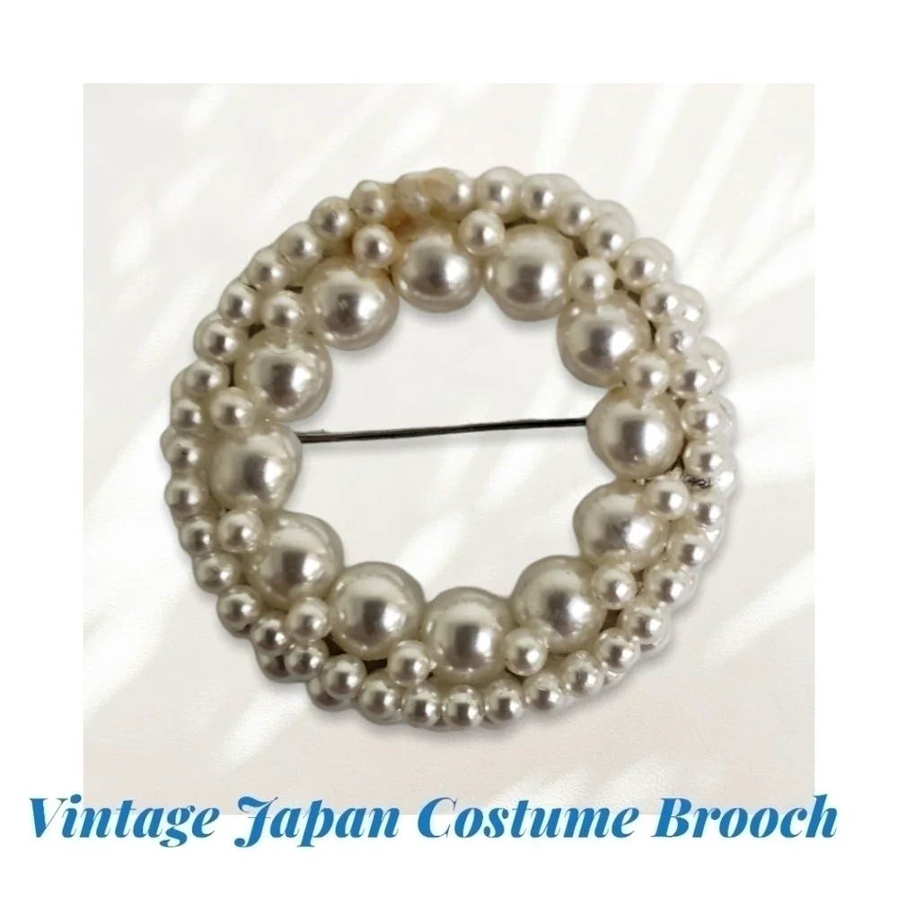 Vintage Costume Jewelry Circle Brooch Faux Pearls Made in Japan