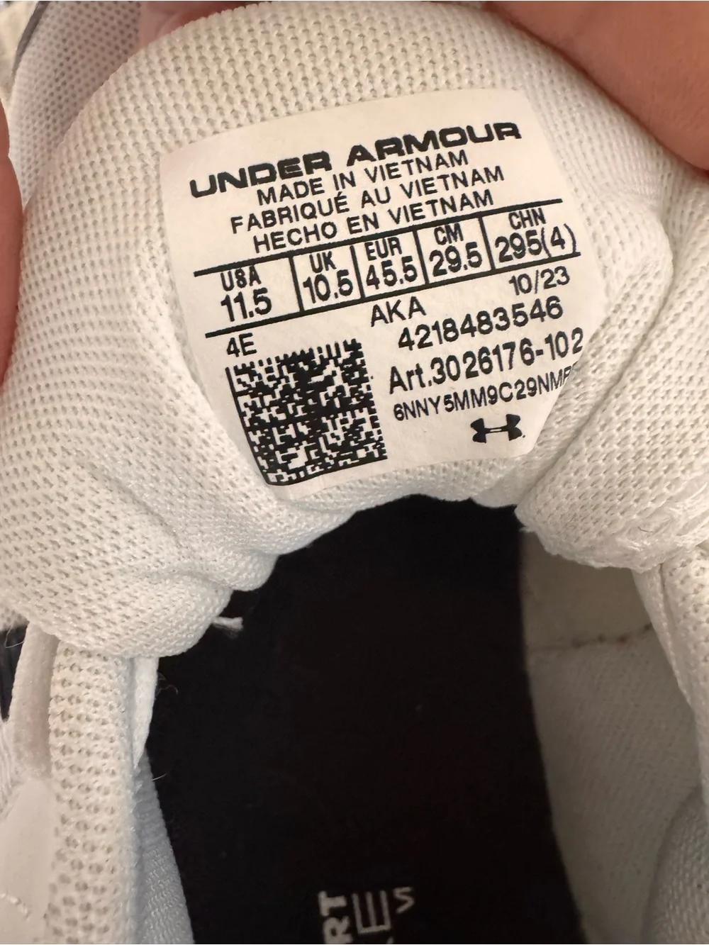 Under Armour logo breathable sides