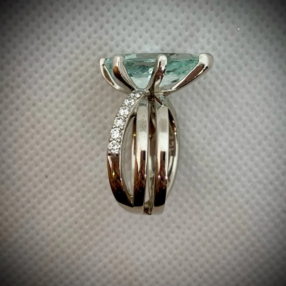 N/A natural diamonds