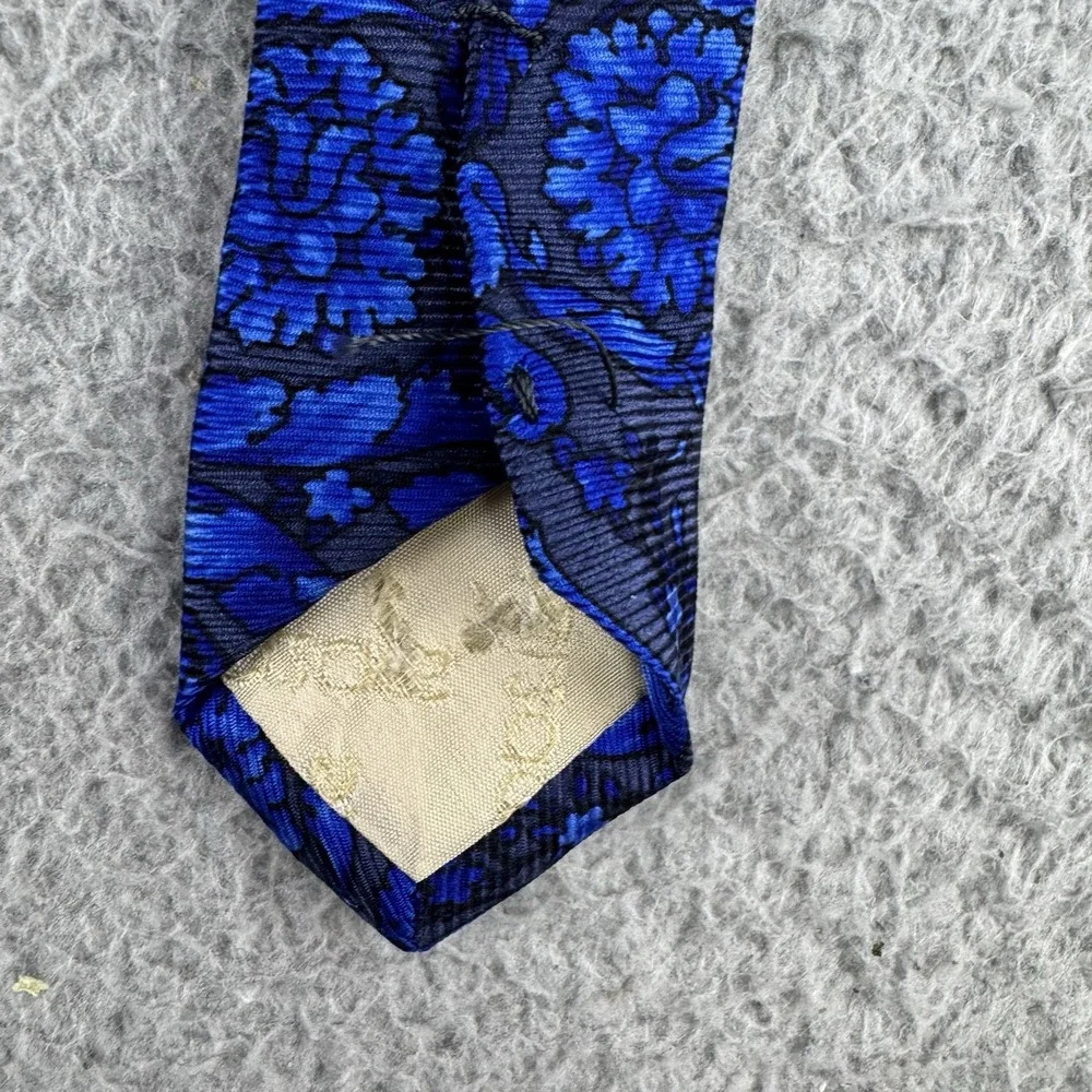 Versace vintage gianni