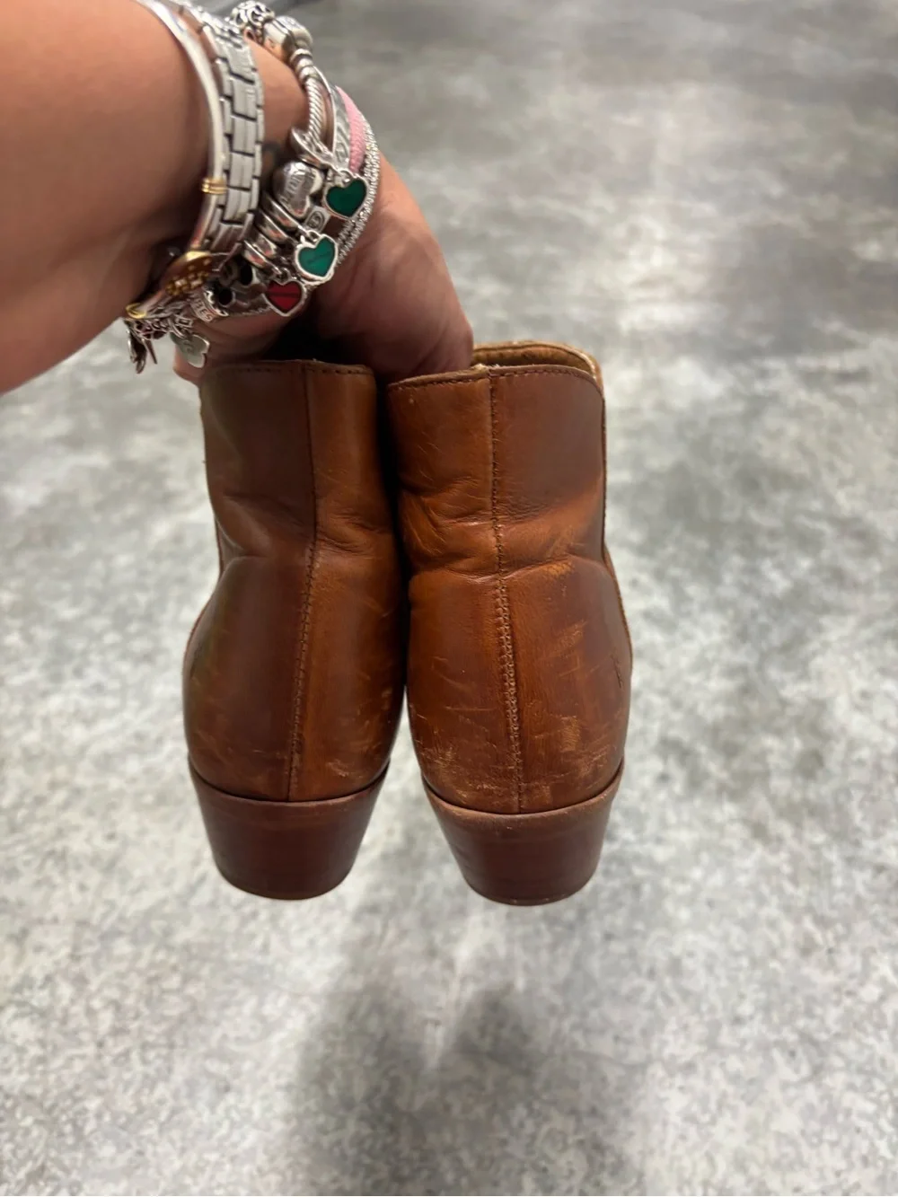 Frye Carson  piping bootie size 7.5