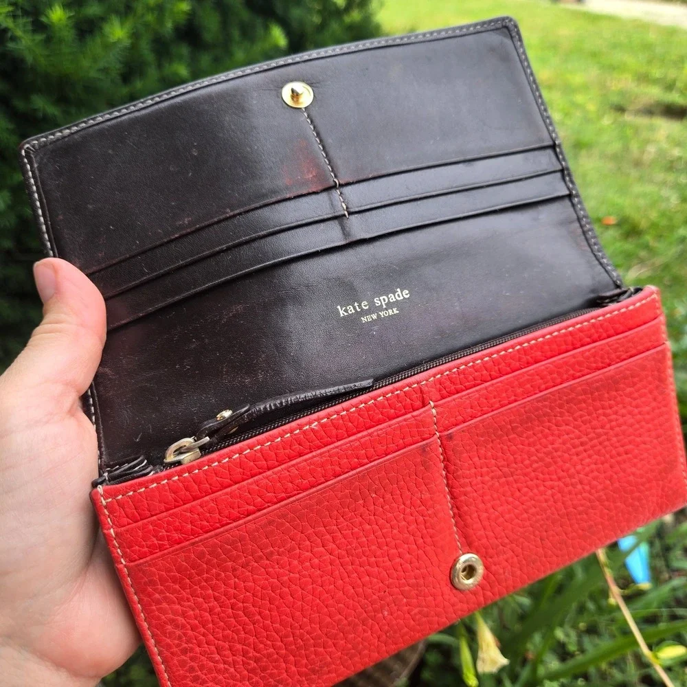 kate spade it has