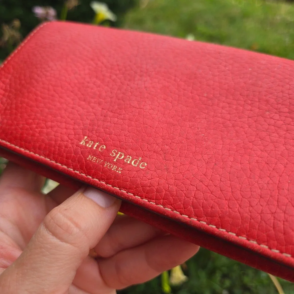 kate spade it has