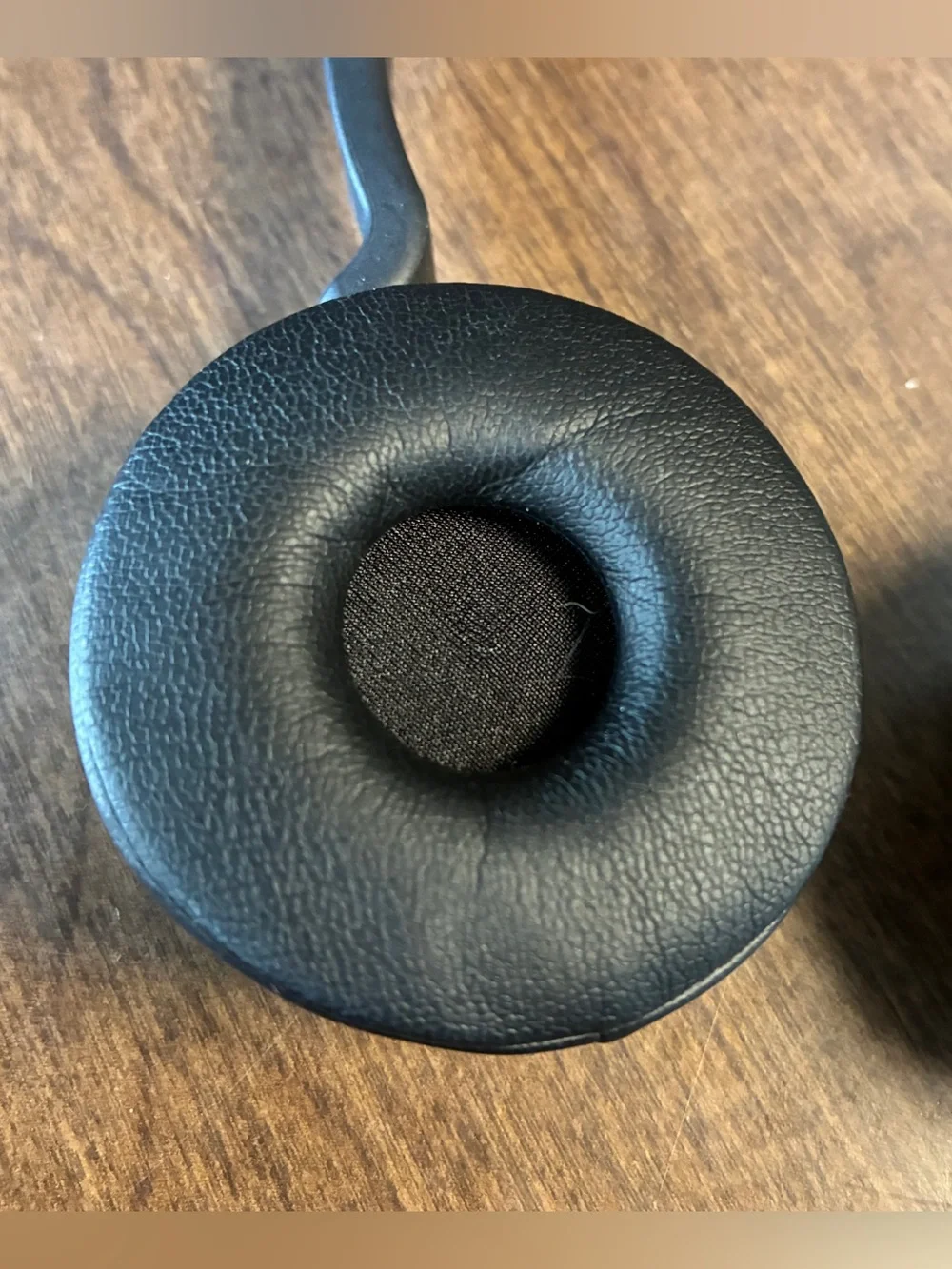 Jabra sleek black