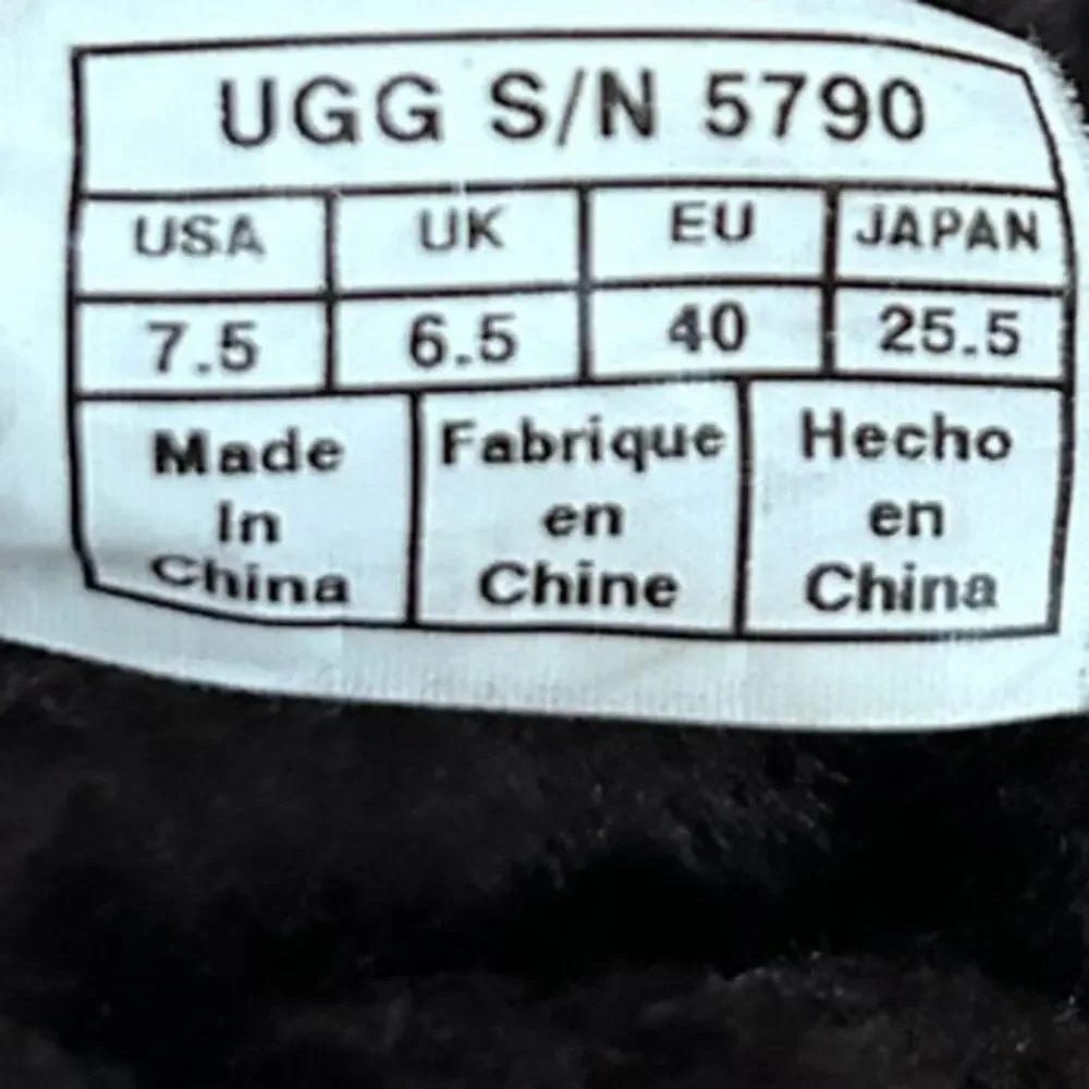 UGG australia wrangell
