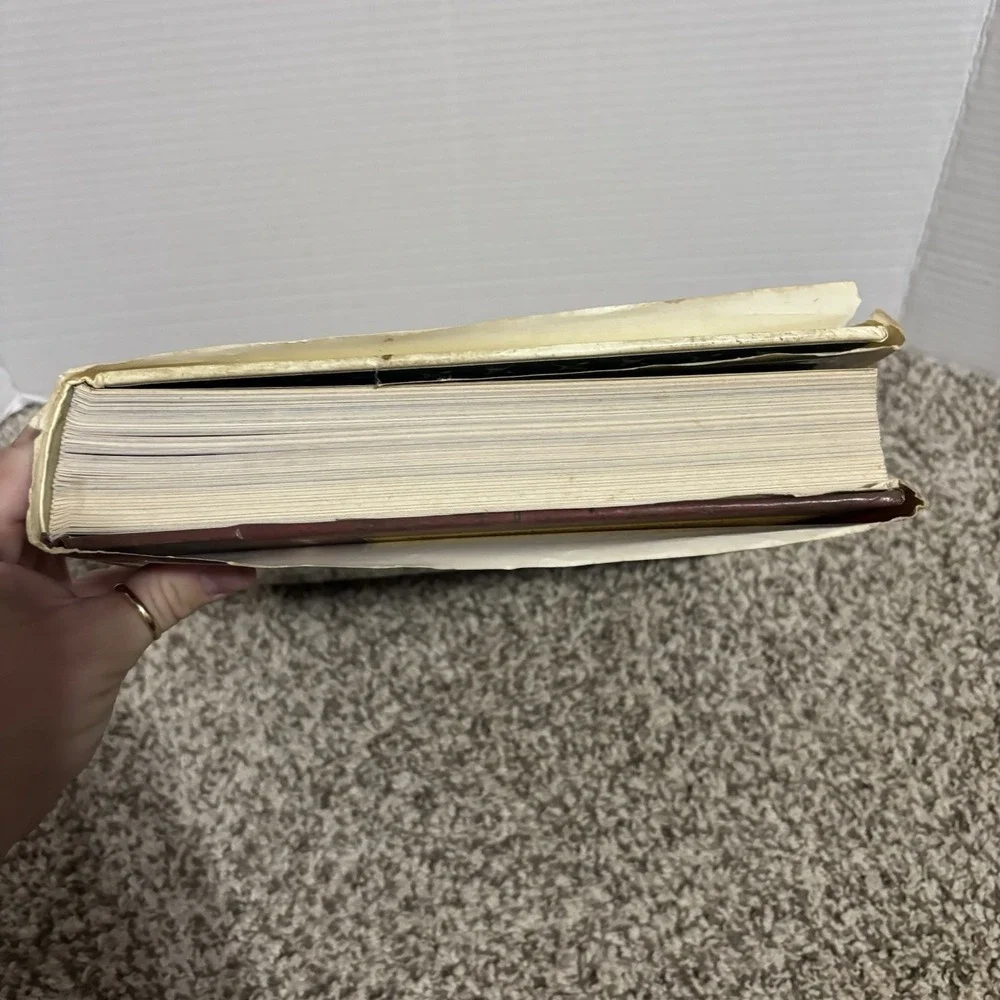 N/A has book