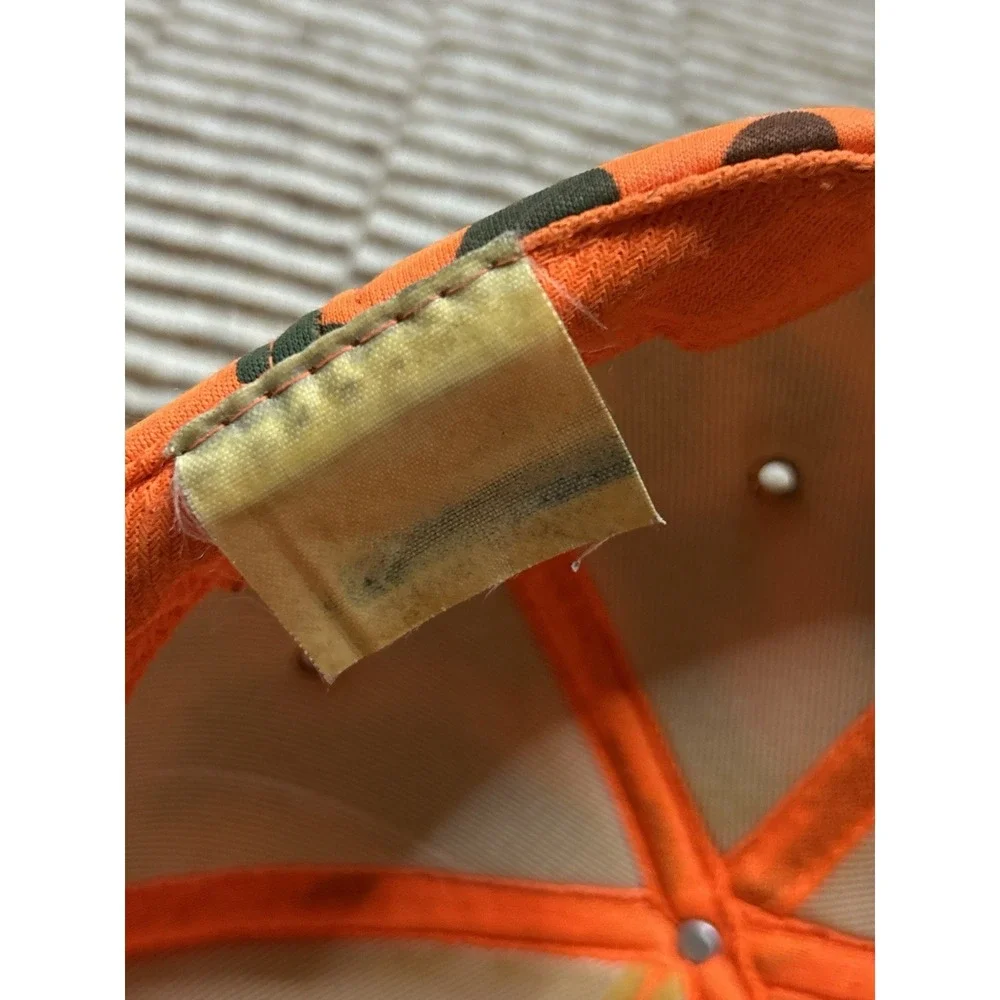 Buckle vintage orange
