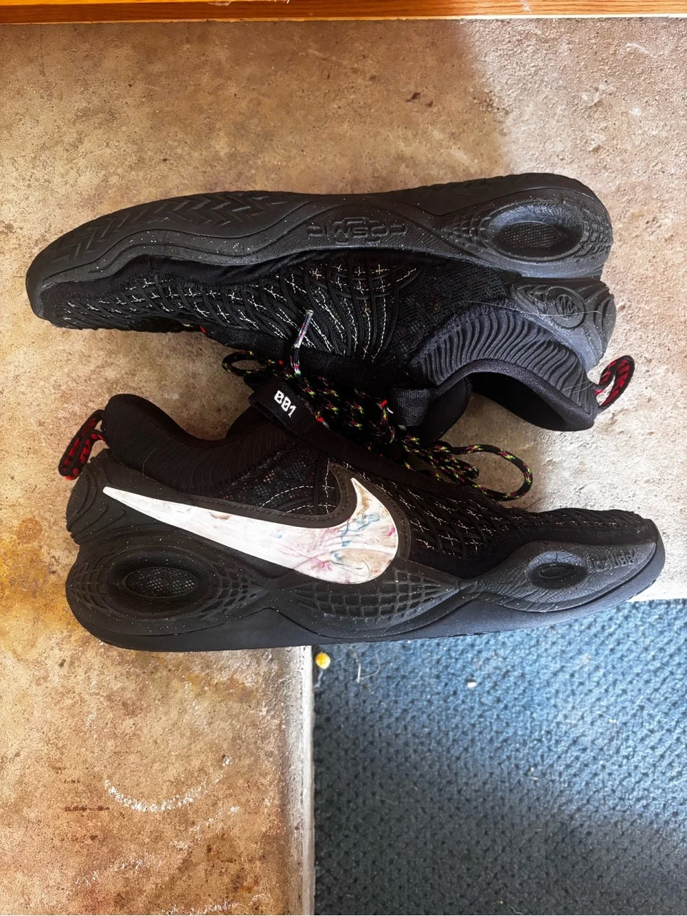 Nike men’s cosmic