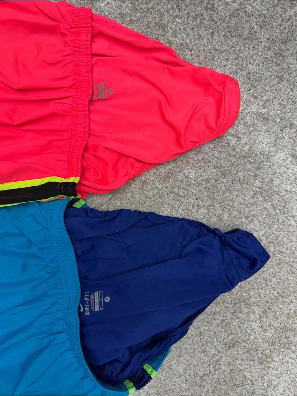 Nike Women’s Dri-Fit Tempo Running Shorts Bundle 4 pair size Medium