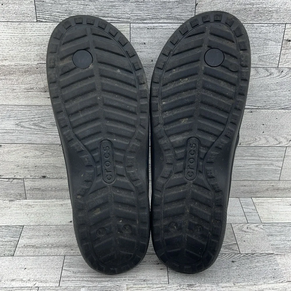 CROCS elevate your