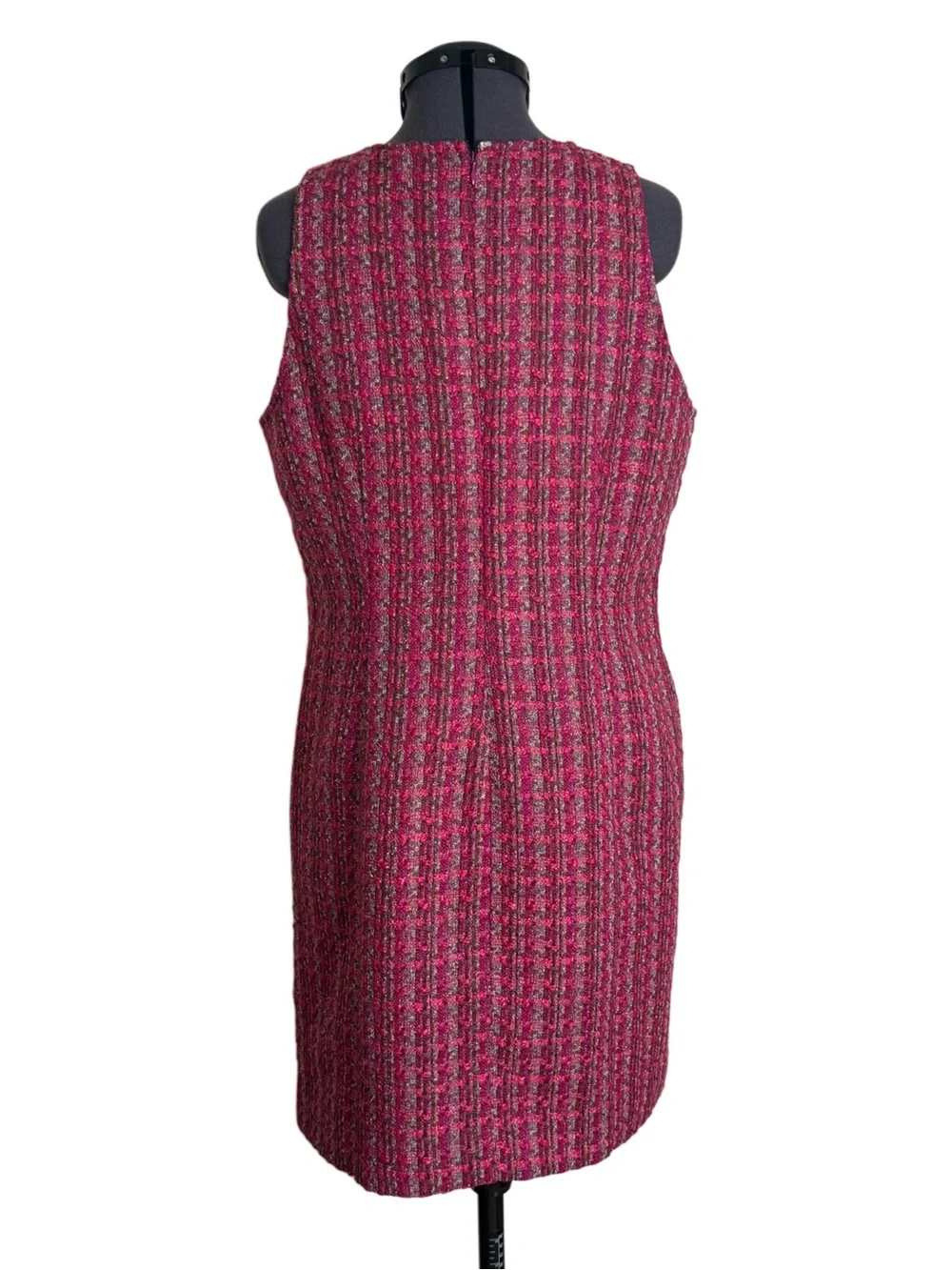 J. Crew excellent like