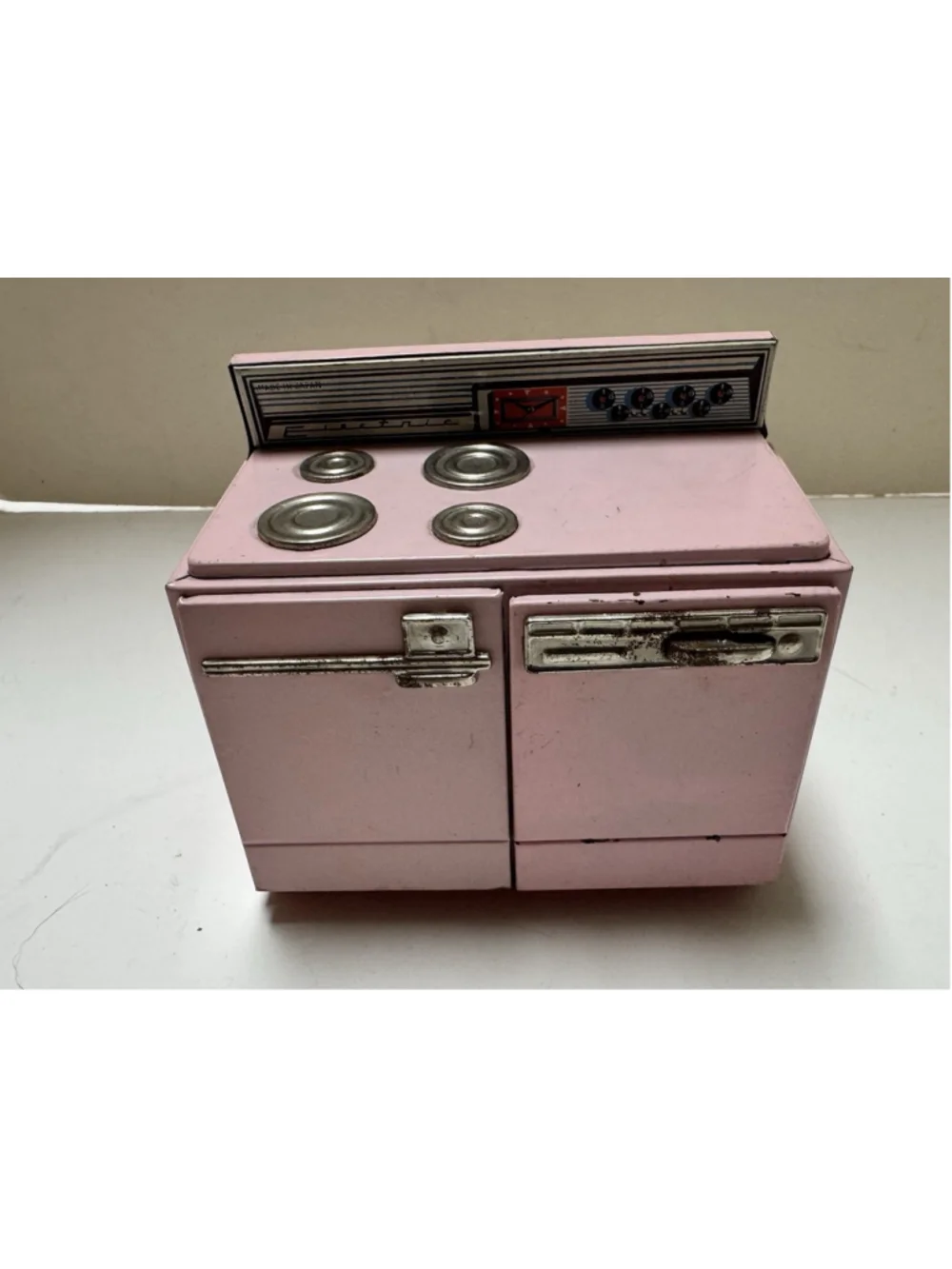 Vintage 1950s Japan Pink Metal Or Tin Doll Stove Oven MCM