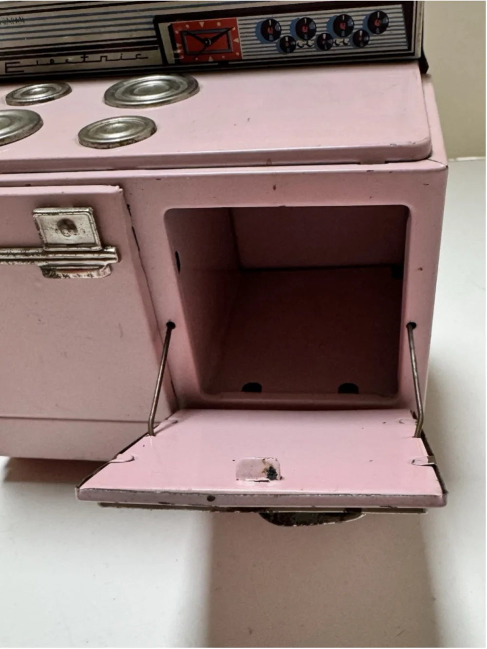 Vintage 1950s Japan Pink Metal Or Tin Doll Stove Oven MCM