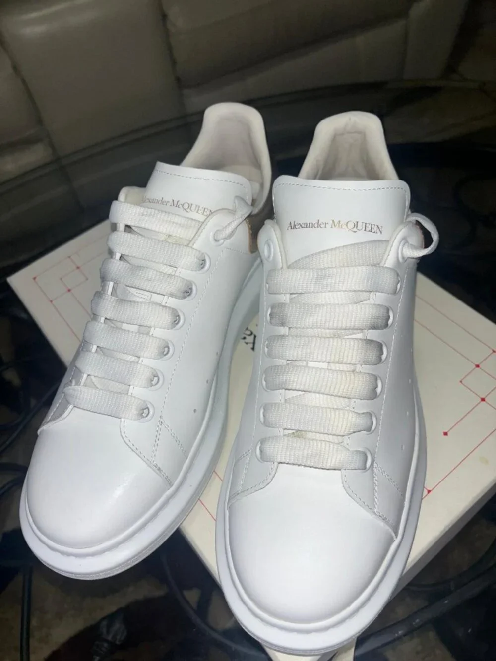 Alexander McQueen Oversized Sneakers White/Gold Leather Low Top Men’s Size EU 4