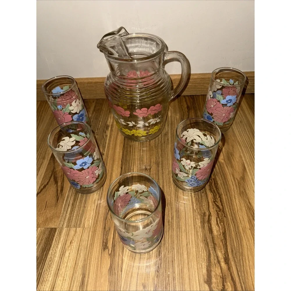 Anchor Hocking lips retro
