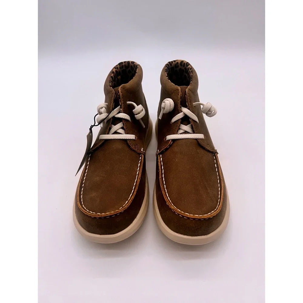 Ariat easy neutral