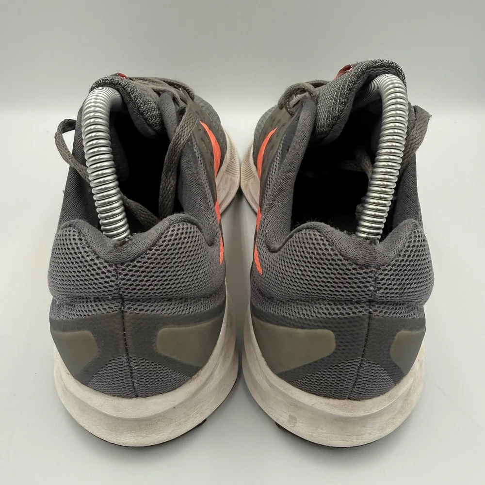 Nike downshifter running