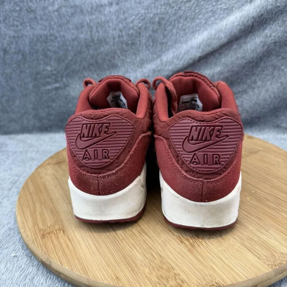Nike dirt or