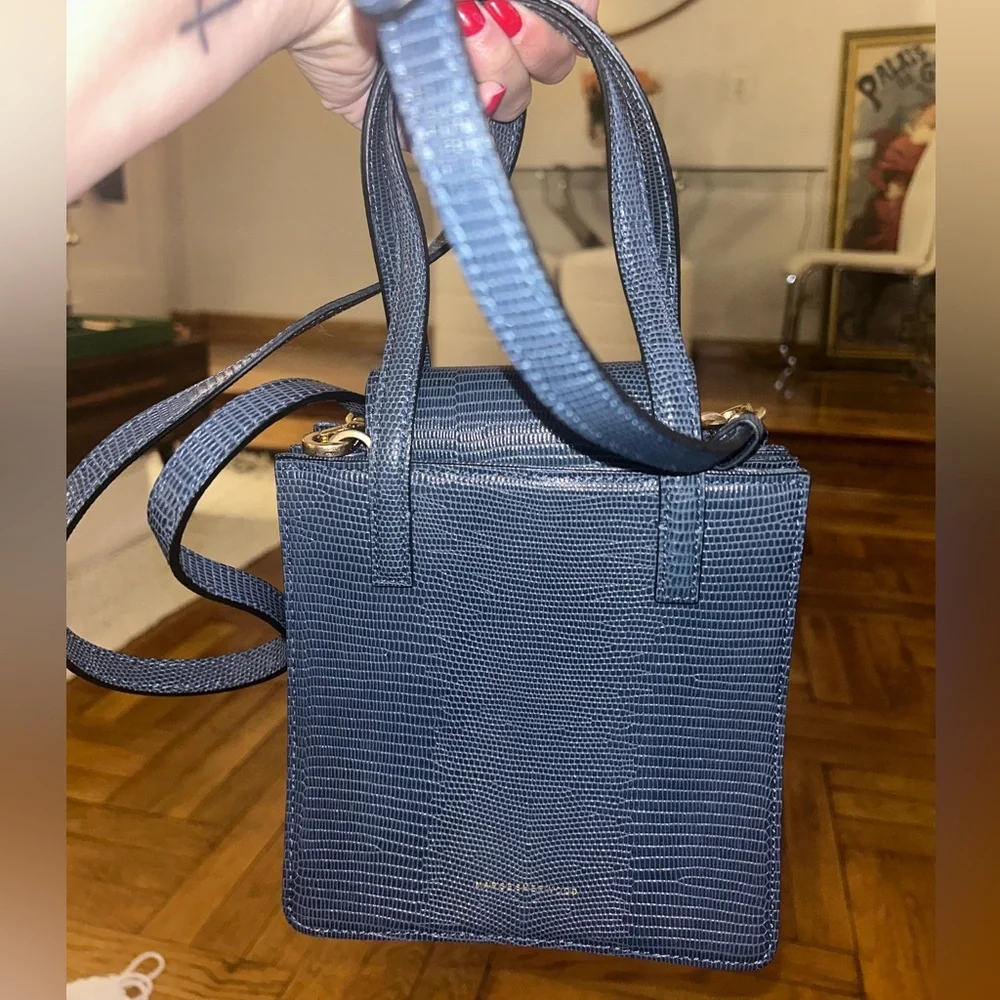 Margesherwood compact navy
