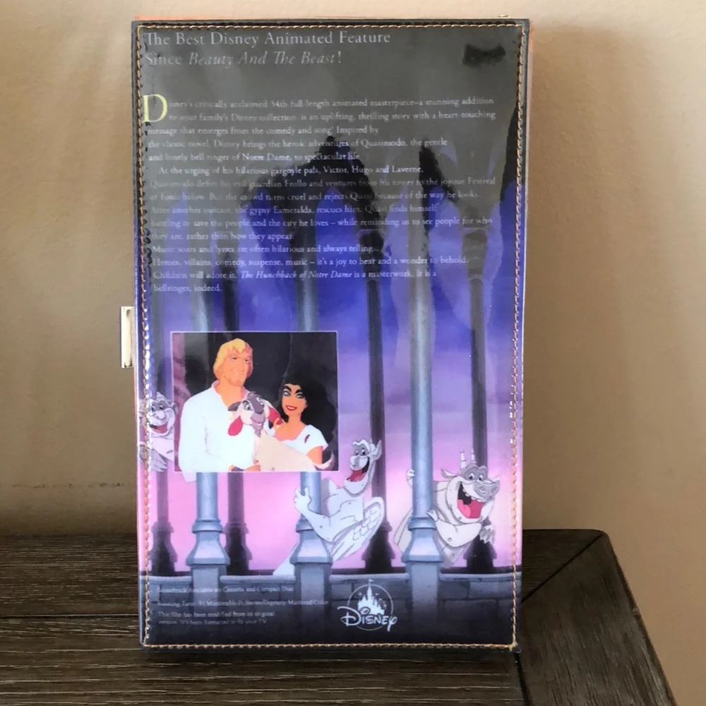 Disney VHS clutch “hunchback if Notre dame” NEW